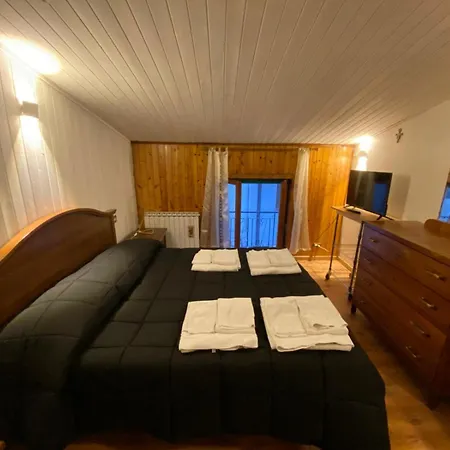 Apartament La Casa In Montagna Villalago